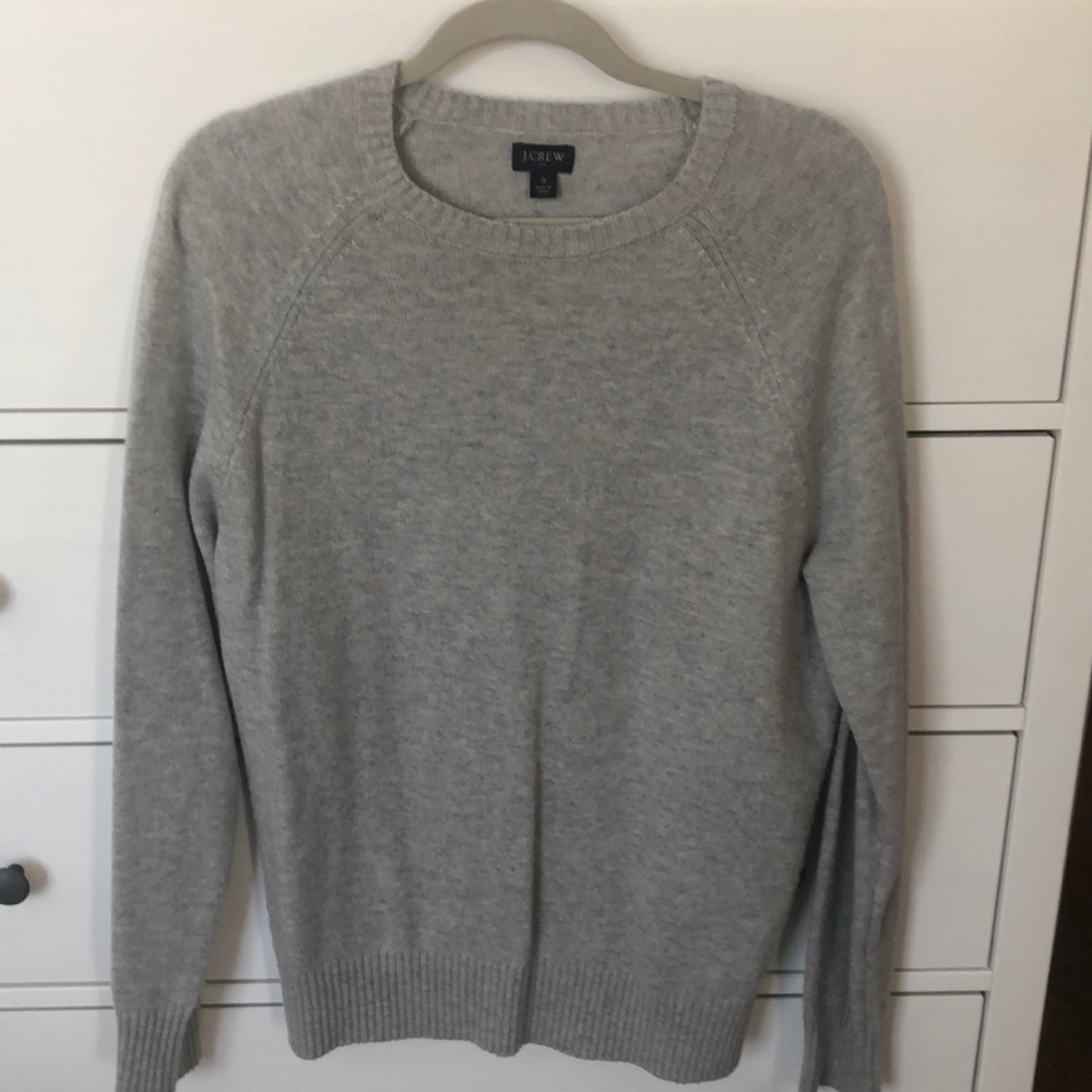 J. Crew Factory men’s gray lambswool blend sweater